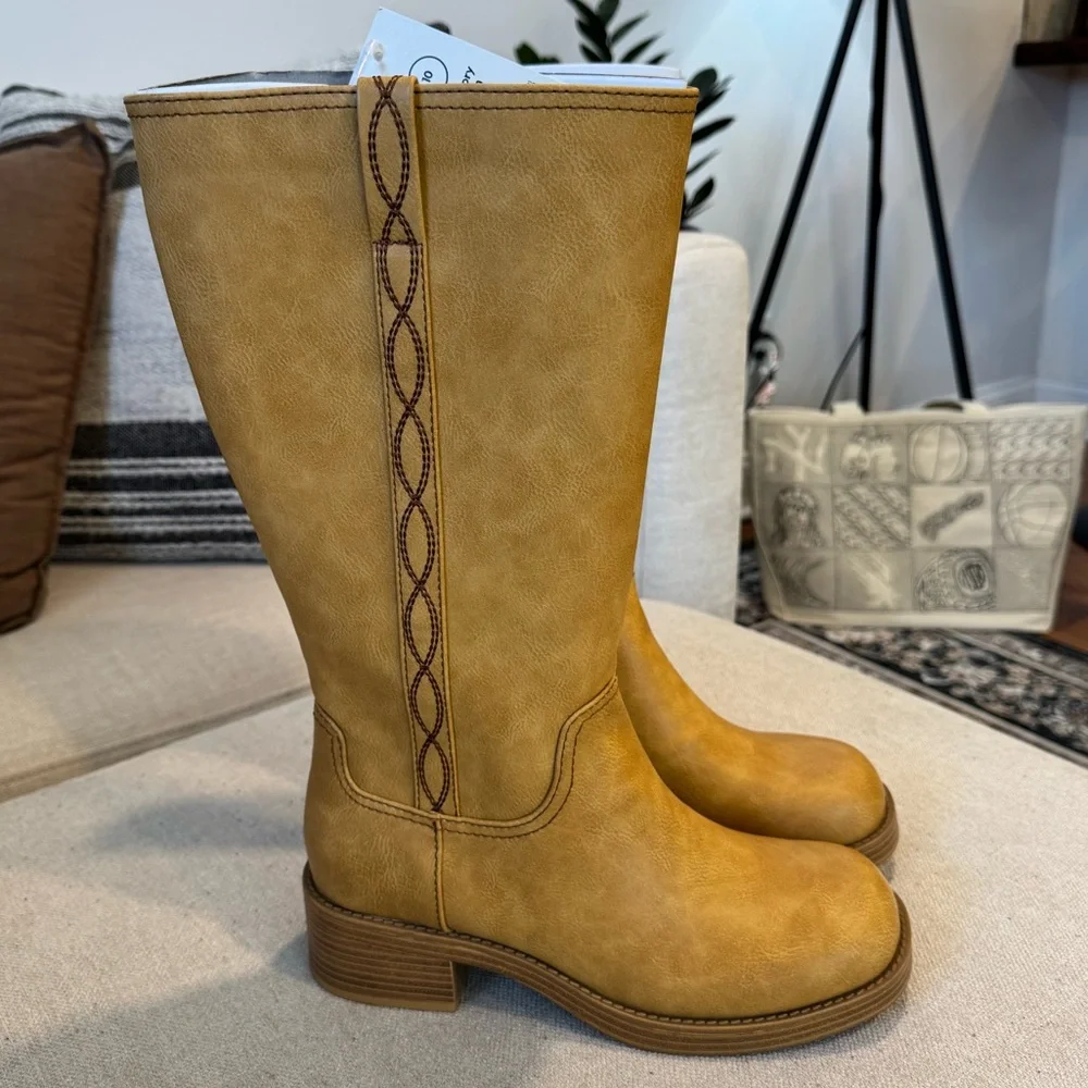 No Boundaries Women's Tall Riding Boot, Honey Tan, Sz 10, NWT - Picture 5 of 9